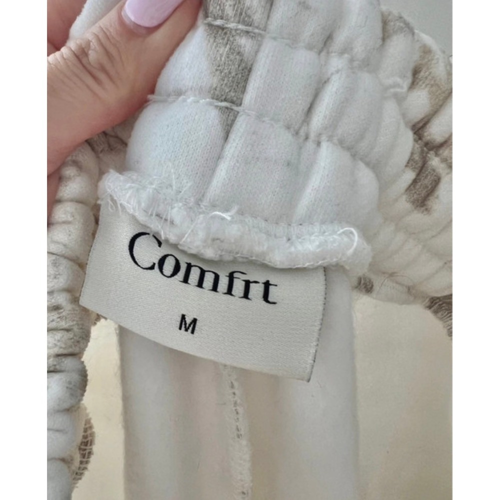 Comfrt Collection Camo Oversized Sweatshirt & Sweatpant Set Size Med - Picture 13 of 14